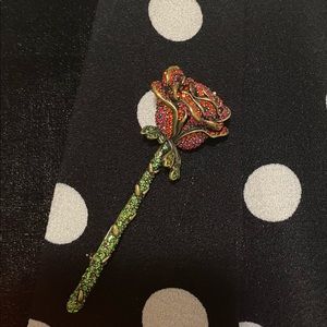 Heidi Daus Single Stem Rose Pin